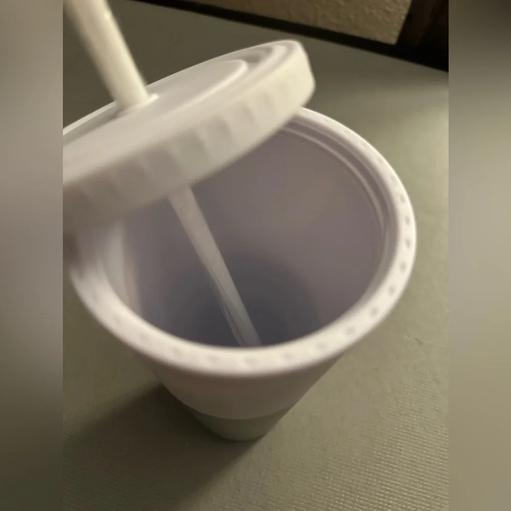 Dunkin Soft Acrylic Tumbler Silver and White - Picture 4 of 5